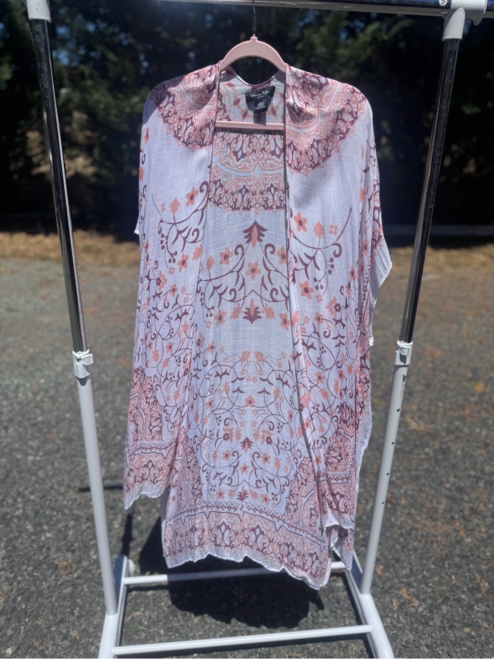 Open Floral Print Kimono Cardigan in Blush and White